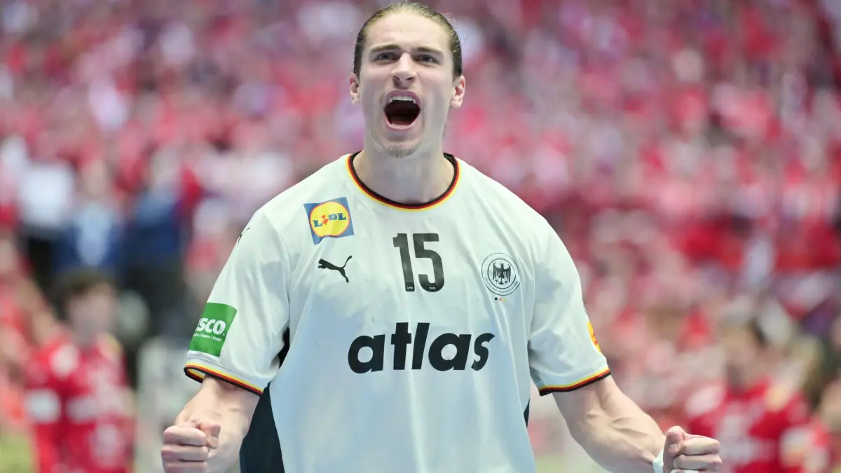 Juri Knorr: 30.01.2026, Dänemark, Herning: Handball: EM, Deutschland - Kroatien, Finalrunde, Finalrunde, Halbfinale, Jyske Bank Boxen. Juri Knorr (Deutschland) reagiert. (zu dpa: «Darum darf Deutschland auf Gold hoffen: Alles zum EM-Finale») Foto: Sina Schuldt/dpa +++ dpa-Bildfunk +++