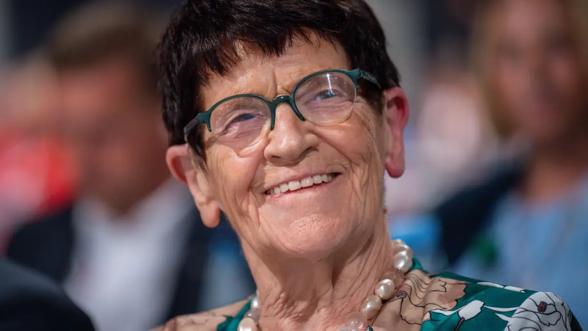 Rita Süssmuth: ARCHIV - 09.09.2022, Niedersachsen, Hannover: Rita Süssmuth verfolgt die Debatte beim CDU Bundesparteitag 2022. (zu dpa: «Frühere Bundestagspräsidentin Rita Süssmuth ist gestorben») Foto: Michael Kappeler/dpa +++ dpa-Bildfunk +++