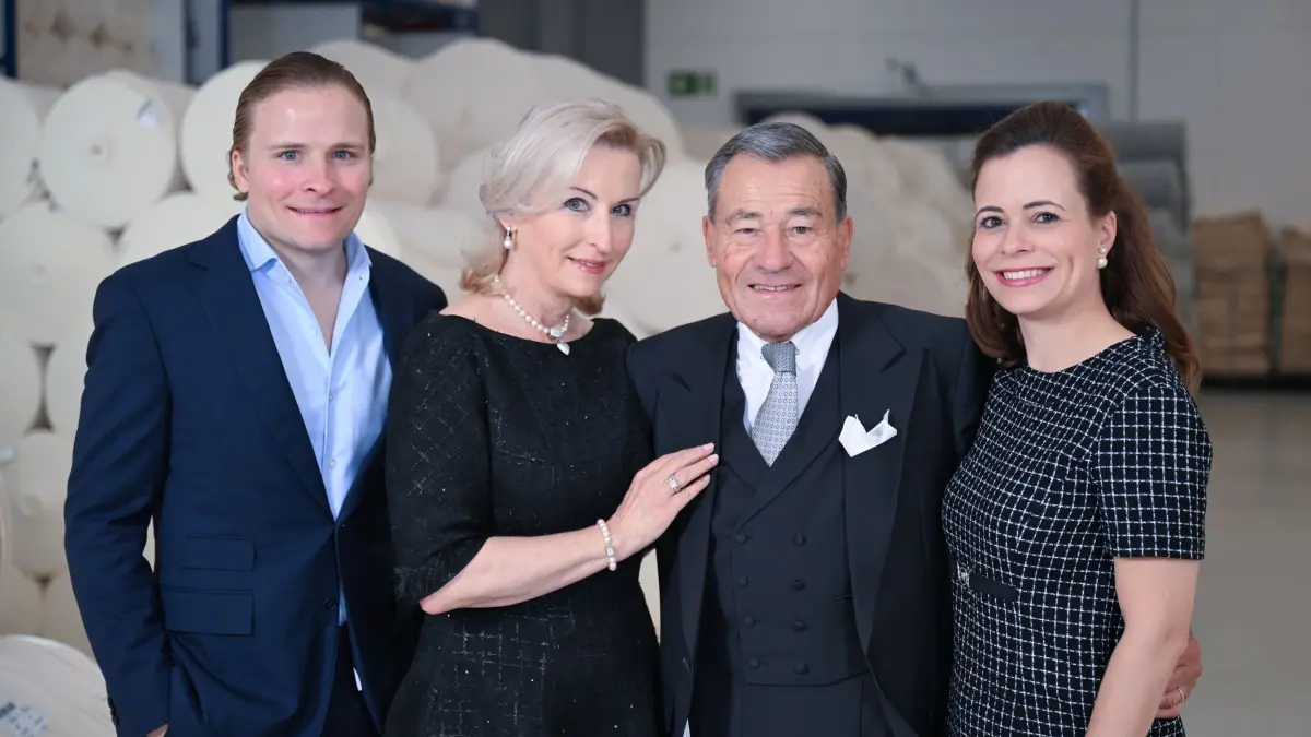 Trigema Burladingen: Baby joy in the Grupp household - | Family requests ...