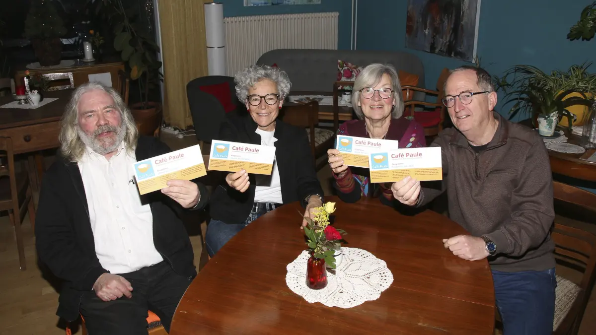 Vereinsgründung "Seebach-Treff" im Café Paule. - vlnr: Frank Marchewicz, Margit Groß, Monika Kikowatz und Rainer Wohland
