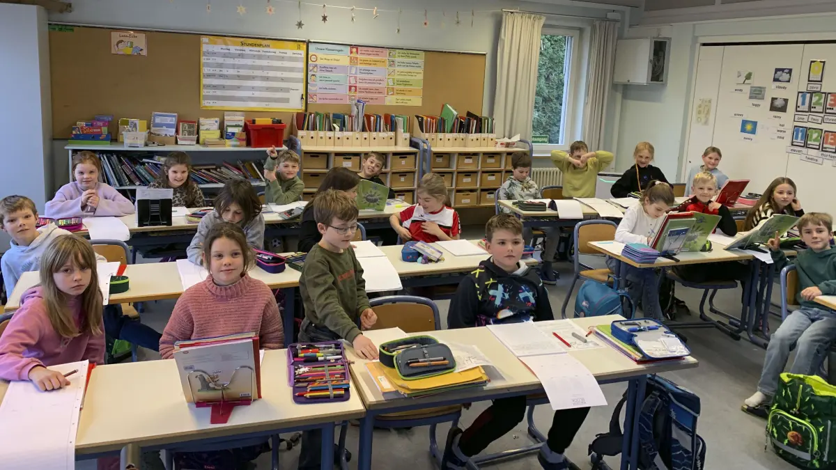 Klasse 3 Grundschule Gosbach - Schule platzt aus allen Nähten