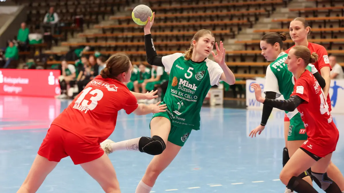 FA Göppingen 2 - HG Oftersheim/Schwetzingen: FA Göppingen 2 - HG Oftersheim/Schwetzingen
Sara Pilat (5)