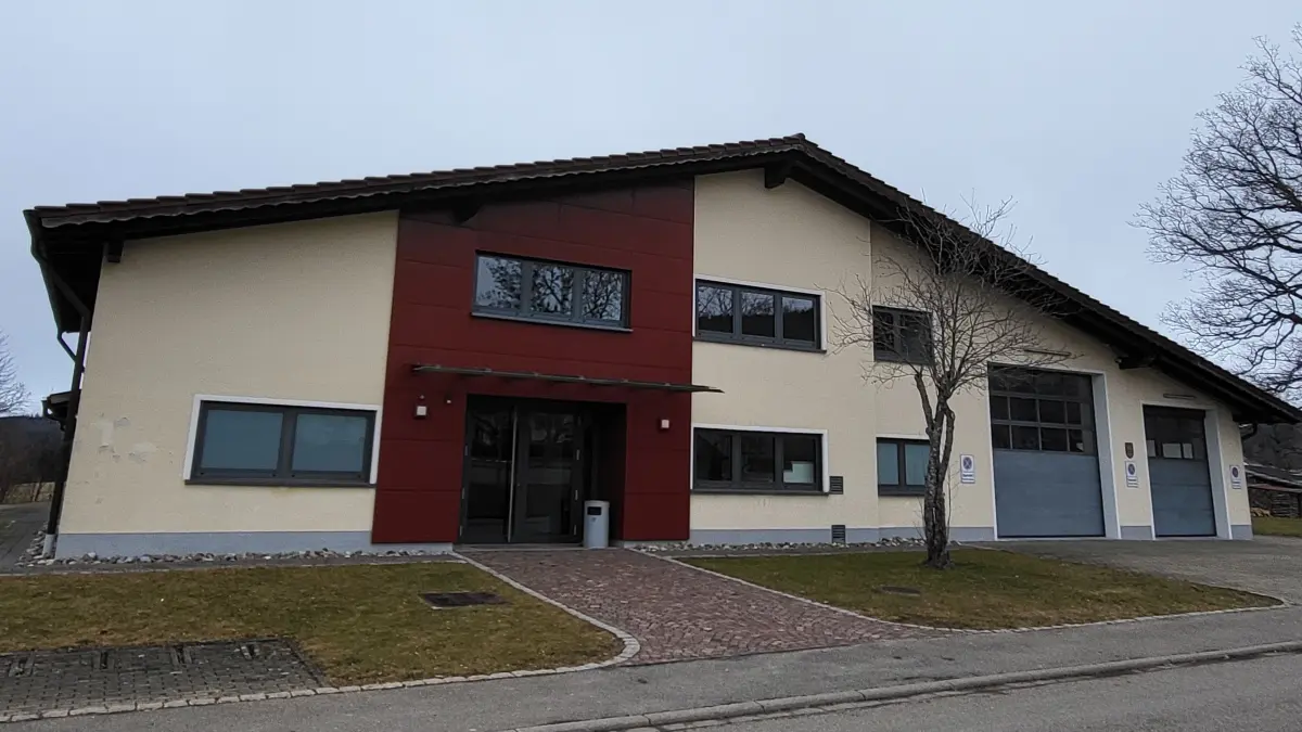 Heizungssanierung in der Gemeindehalle Weilen u.d.R.