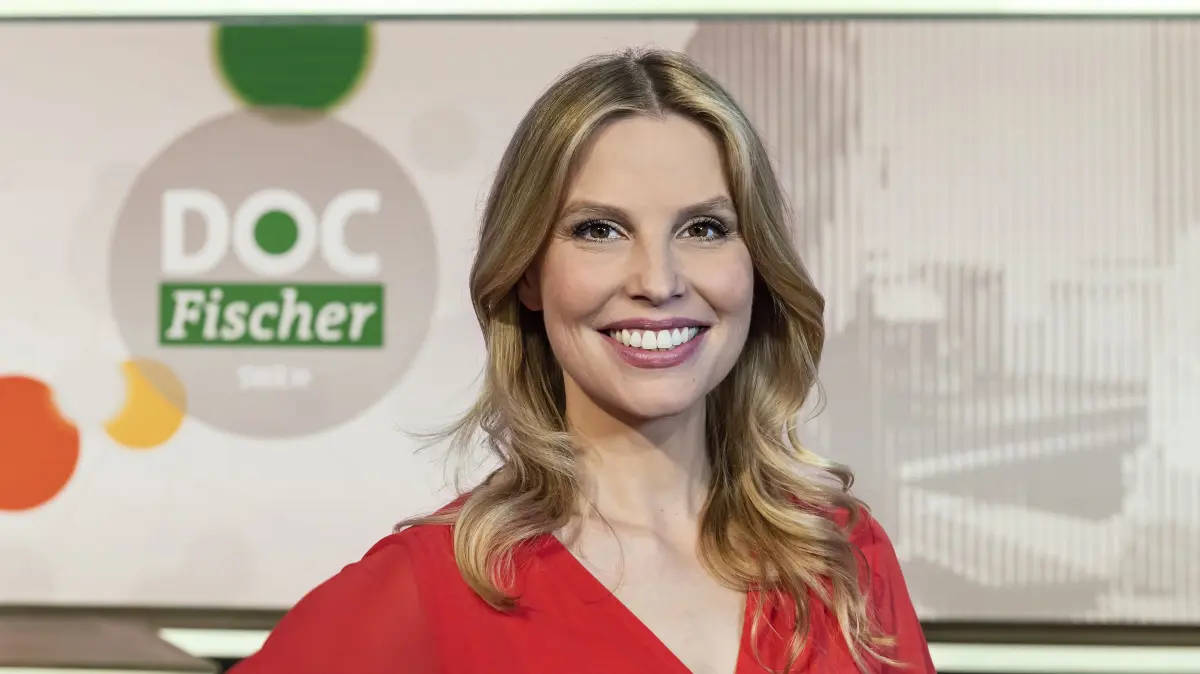 SWR DOC FISCHER, am Mittwoch (04.02.26) um 20:15 Uhr im SWR.Moderatorin Julia Fischer.
