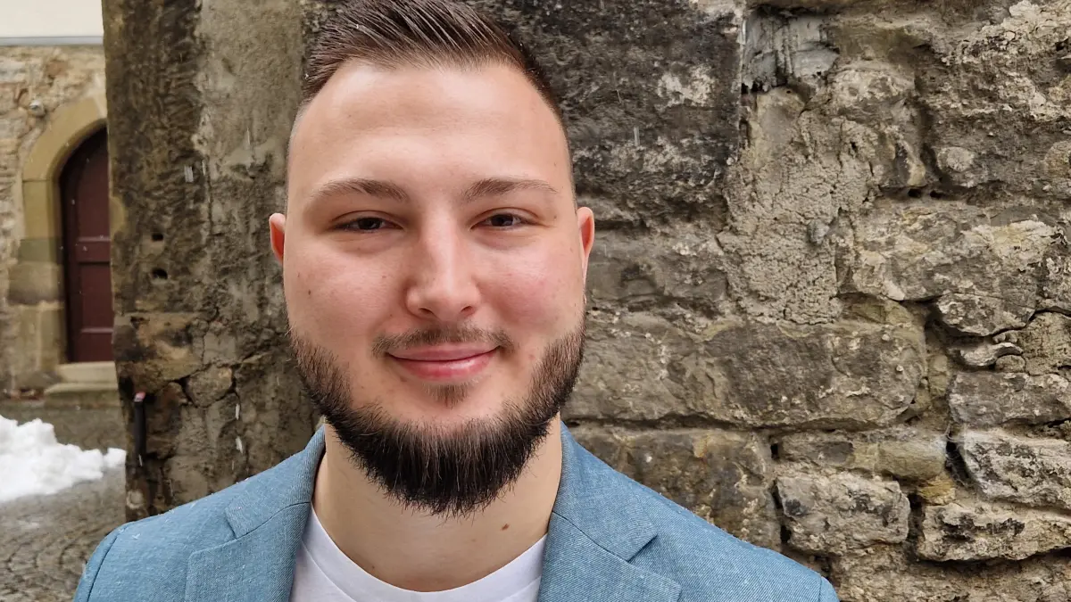 „Arbeit ist für mich mehr als nur ein Job. Ich habe an meinem Arbeitsplatz ein Gefühl von zu Hause“, sagt Jonas Aberle.