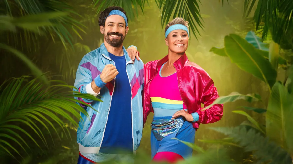 Sonja Zietlow moderiert das „Dschungelcamp“ 2026 zusammen mit Jan Köppen.