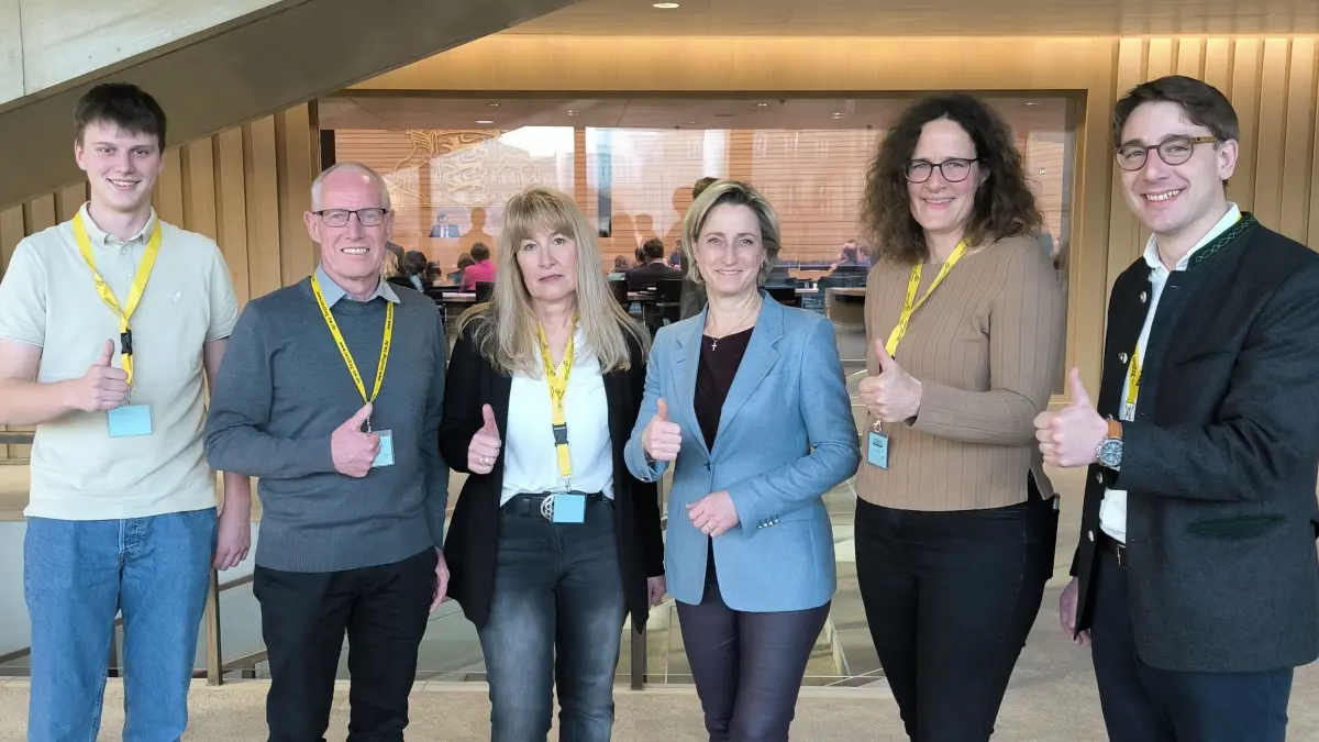Burladinger Delegation im Landtag Abstimmung Kleinstsupermärkte