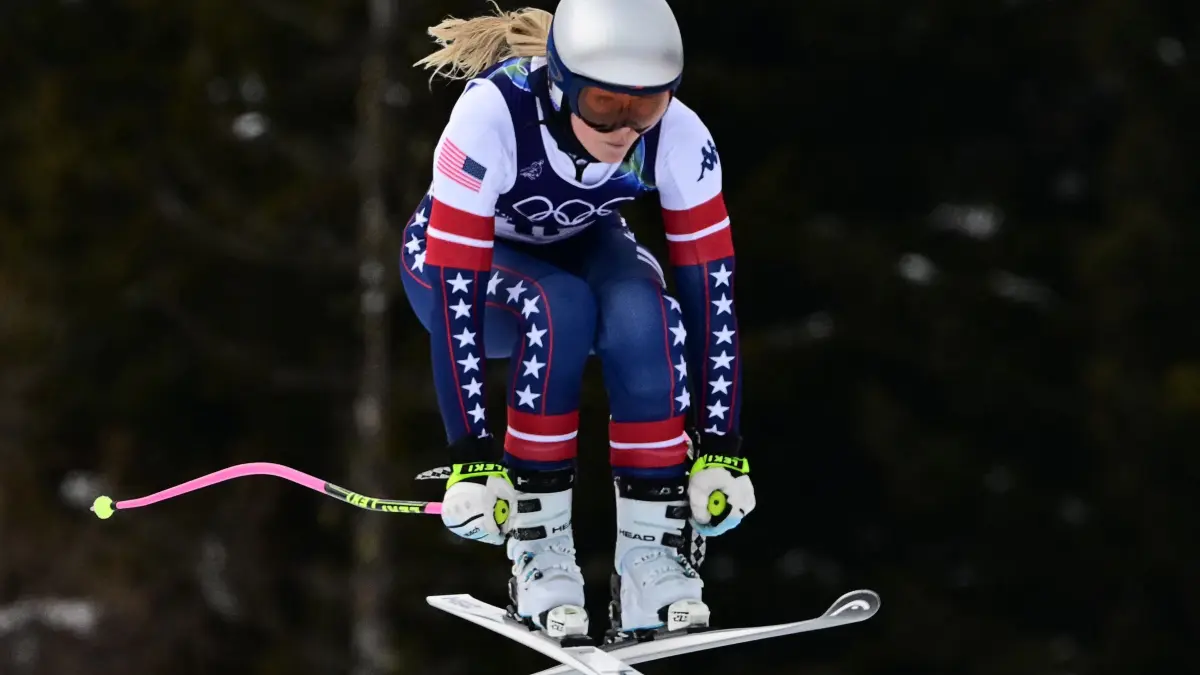 USA's Lindsey Vonn takes part in the second official training for the women's downhill event ahead of the Milano Cortina 2026 Winter Olympic Games at the Tofane Alpine Skiing Centre in Cortina d’Ampezzo on February 6, 2026. (Photo by Stefano RELLANDINI / AFP)