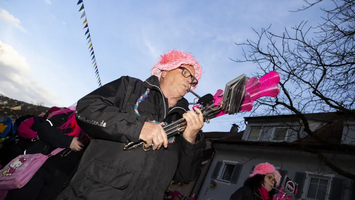 Deggingen - 21. Deggner Fasnetsumzug der Fasnetsgesellschaft Deggner Leirakiebl e.V.