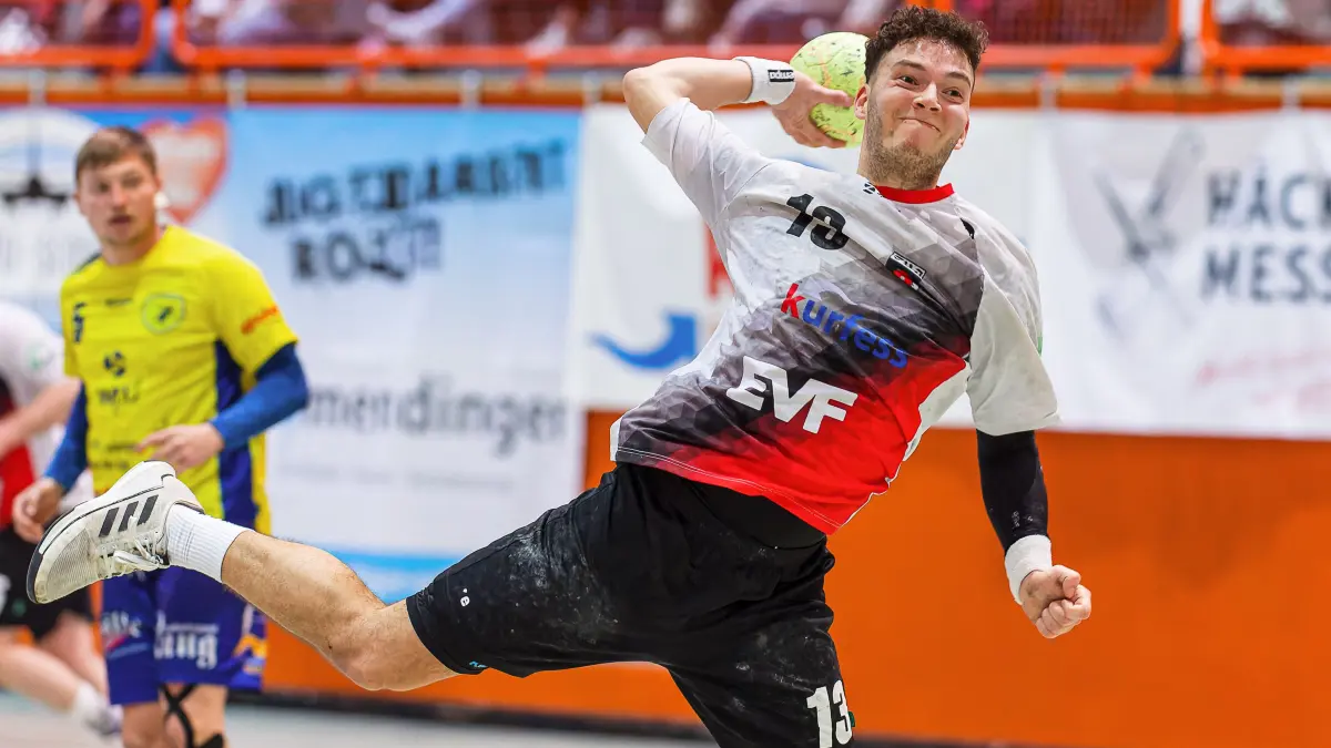 Handball Landesliga: Handball Landesliga; TV Altenstadt - SG Lauterstein II;
Luca-Manuel Kohn (TV Altenstadt, #13);
08.02.2026; Michelberghalle; Geislingen.
Foto: Thomas Madel