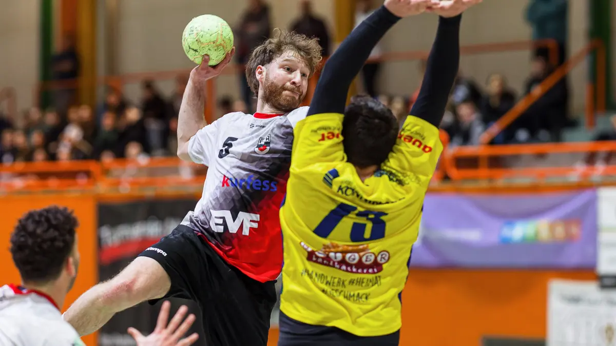 Handball Landesliga: Handball Landesliga; TV Altenstadt - SG Lauterstein II;
Philipp Hansmann (TV Altenstadt, #5);
08.02.2026; Michelberghalle; Geislingen.
Foto: Thomas Madel