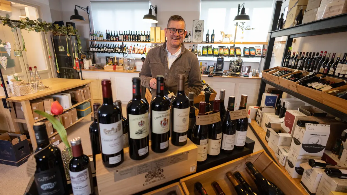 Weinmusketier in GP, Hohenstaufenstraße - Audience Genuss