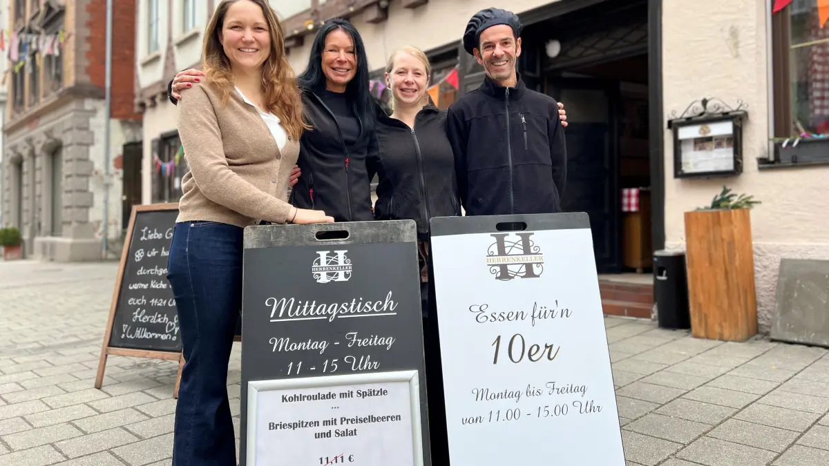 Herrenkellerteam – ganz links Chefin Amelie Dangel