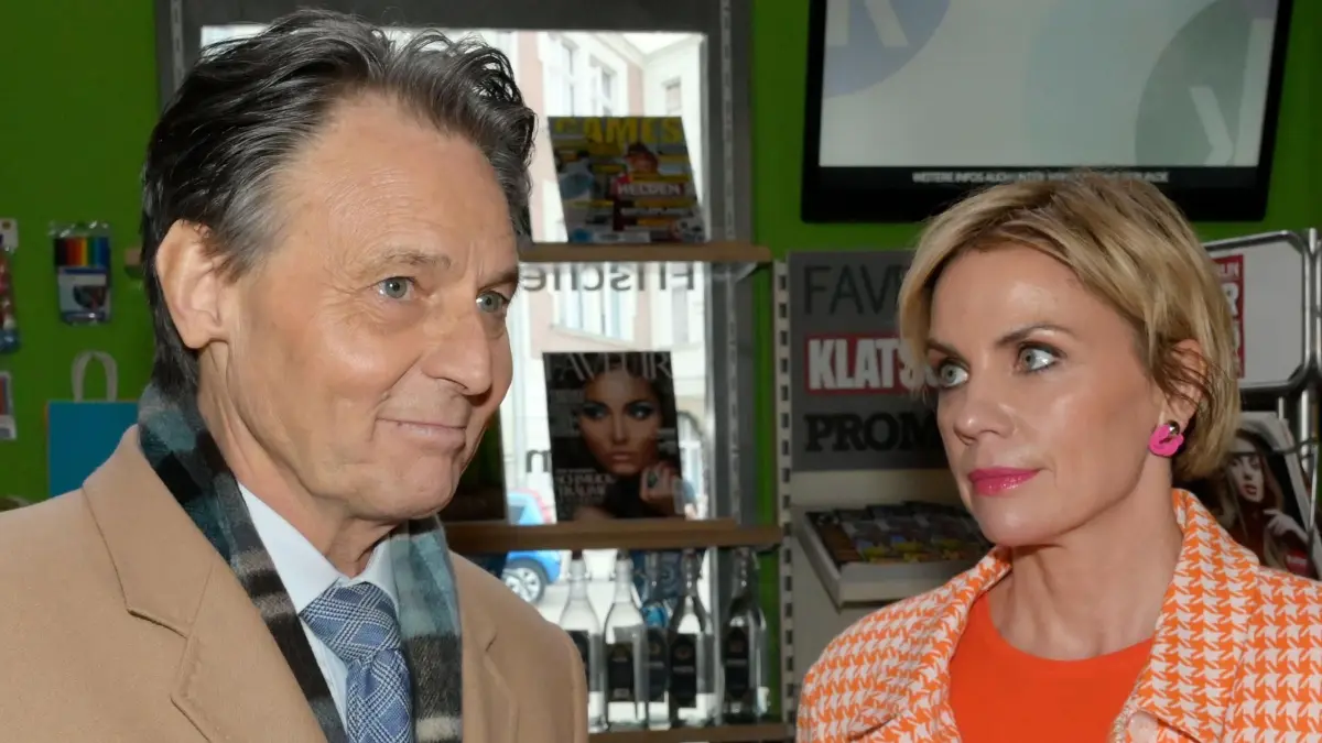 Jo Gerner (Wolfgang Bahro) und Yvonne (Gisa Zach) kommen sich wieder näher.