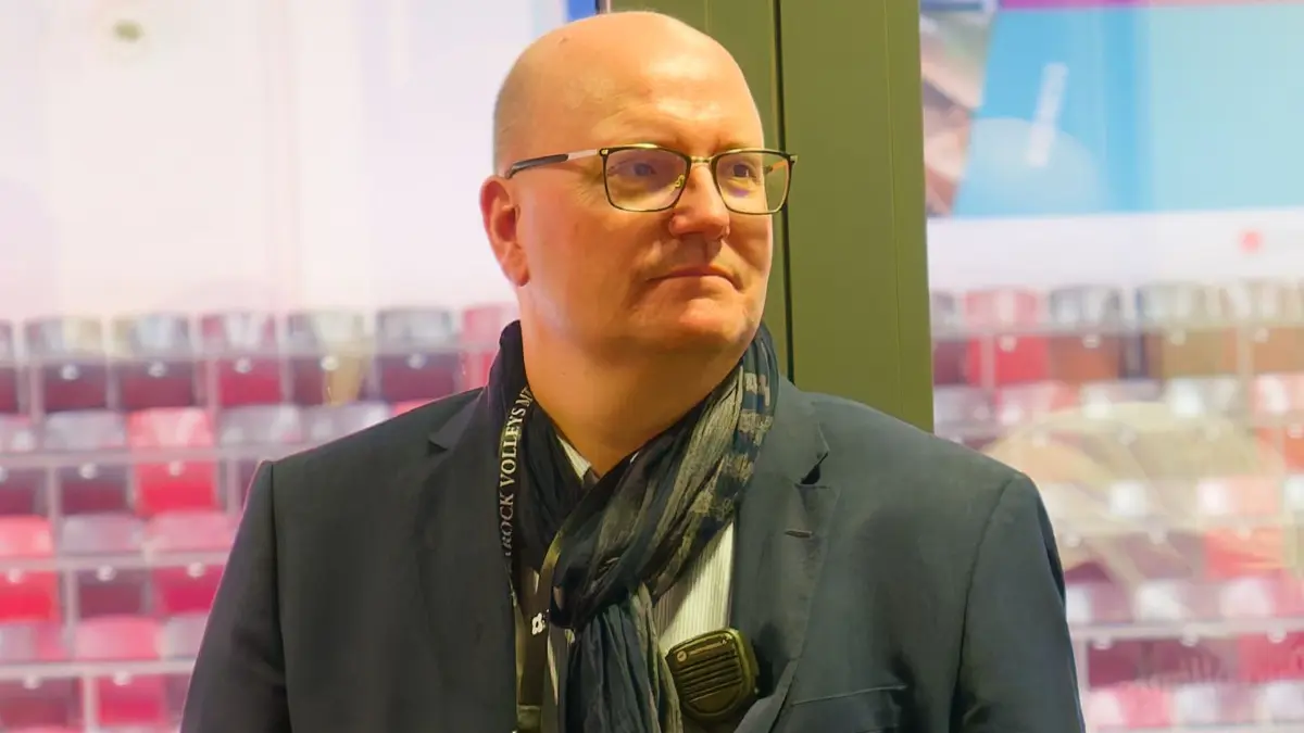 Michael Bonin im Business-Club der MHP-Arena gegen Lüneburg