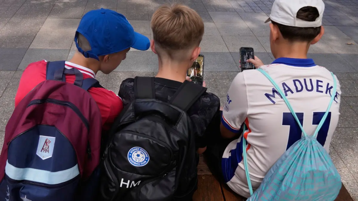Diskussion um Social-Media-Verbot für Schüler