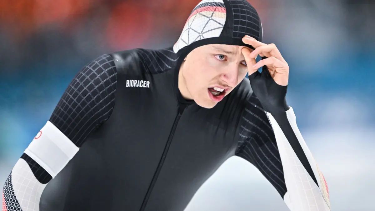 Olympische Winterspiele 2026: 11.02.2026, Italien, Mailand: Olympia, Olympische Winterspiele Mailand Cortina 2026, Eisschnelllauf, 1000 m, Männer, Finn Sonnekalb (Deutschland) reagiert nach seinem Lauf. Foto: Peter Kneffel/dpa +++ dpa-Bildfunk +++