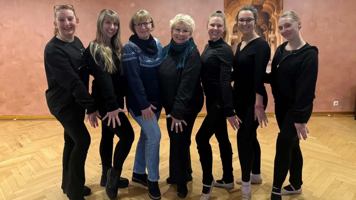 Ginger zusammen mit ihren Ginger-girls.