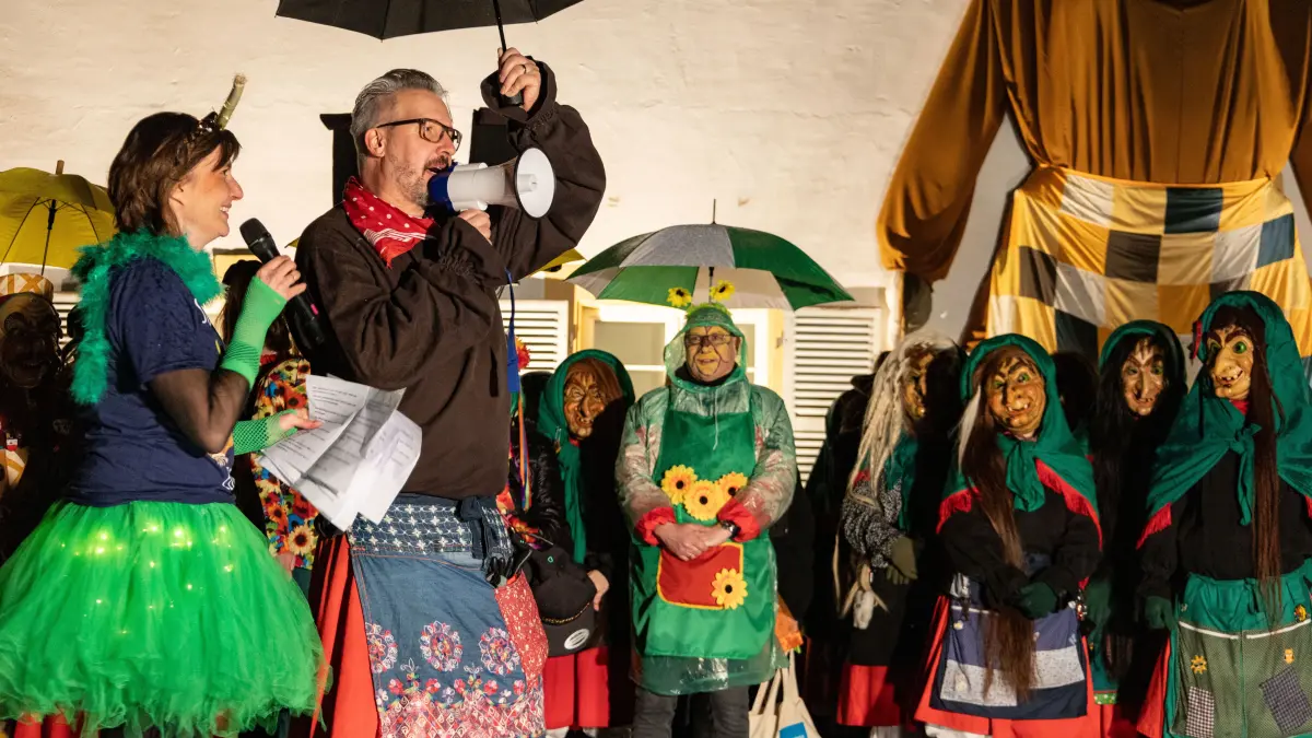 Rathaussturm Rathausstürme Rechberghausen BM Dörner erblüht