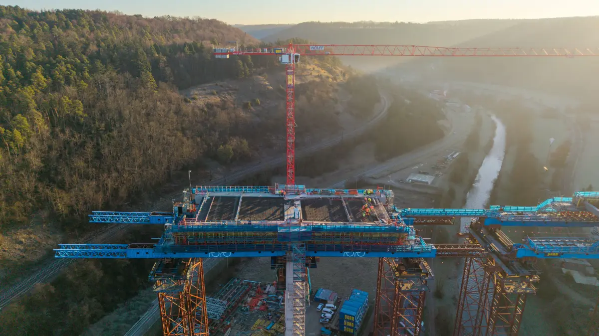 Die Baufirma Porr informiert über den Fortschritt bei den Arbeiten am Horber Jahrhundertprojekt.