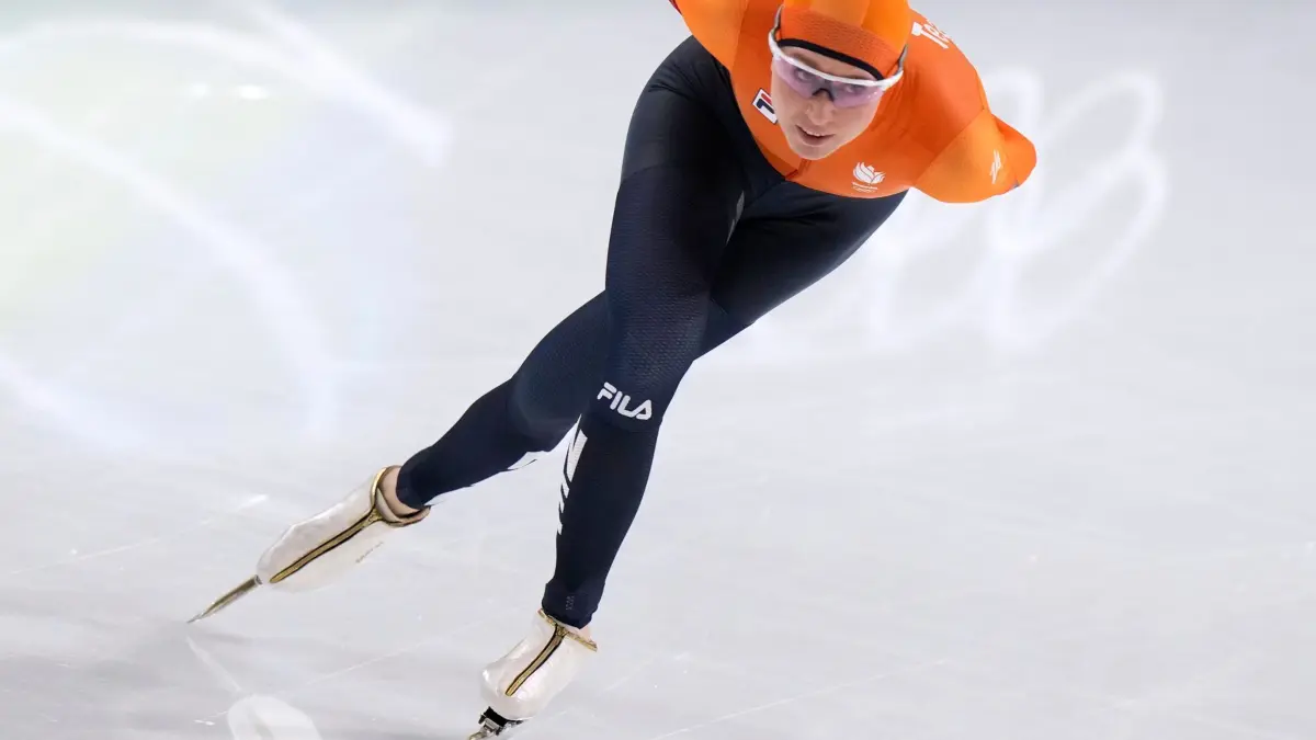 Olympische Winterspiele 2026: 12.02.2026, Italien, Mailand: Olympia, Olympische Winterspiele Mailand Cortina 2026, Eisschnelllauf, 5000m Frauen, die Niederländerin Merel Conijn nimmt am 5.000-Meter-Eisschnelllauf der Frauen teil. Foto: Luca Bruno/AP/dpa +++ dpa-Bildfunk +++