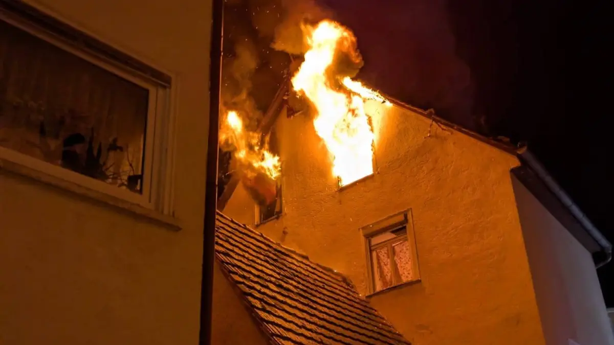 Brand in der Rottenburger Altstadt, Rotes Meer