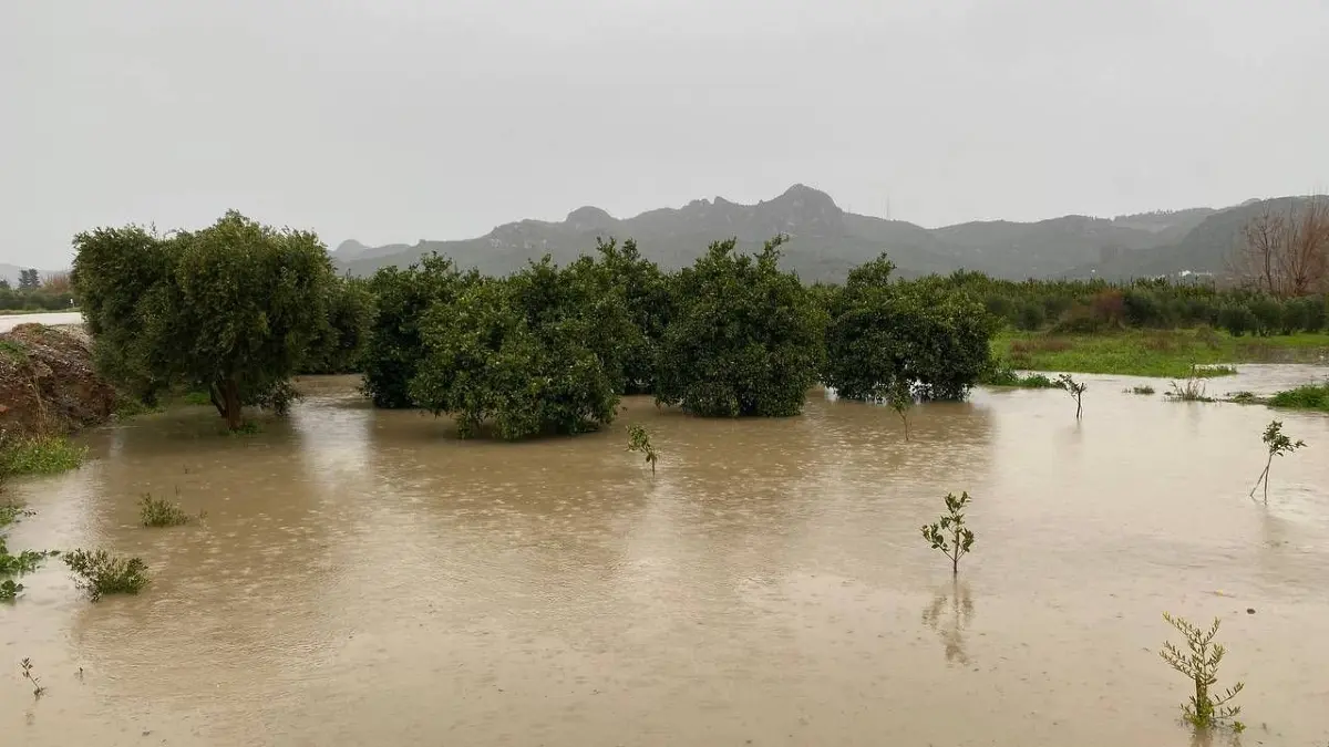 Heavy rainfall causes Koprucay River to overflow in Turkiye's Antalya: Heavy rainfall causes Koprucay River to overflow in Turkiye s Antalya ANTALYA, TURKIYE - FEBRUARY 13: A view of flooding after Koprucay River is overflowed due to heavy rainfall in the Serik district of Antalya, Turkiye on February 13, 2026. Nearby agricultural areas suffered material damage. Servet Tumer / Anadolu Antalya Turkey. Editorial use only. Please get in touch for any other usage. PUBLICATIONxNOTxINxTURxUSAxCANxUKxJPNxITAxFRAxAUSxESPxBELxKORxRSAxHKGxNZL Copyright: x2026xAnadoluxServetxTumerx