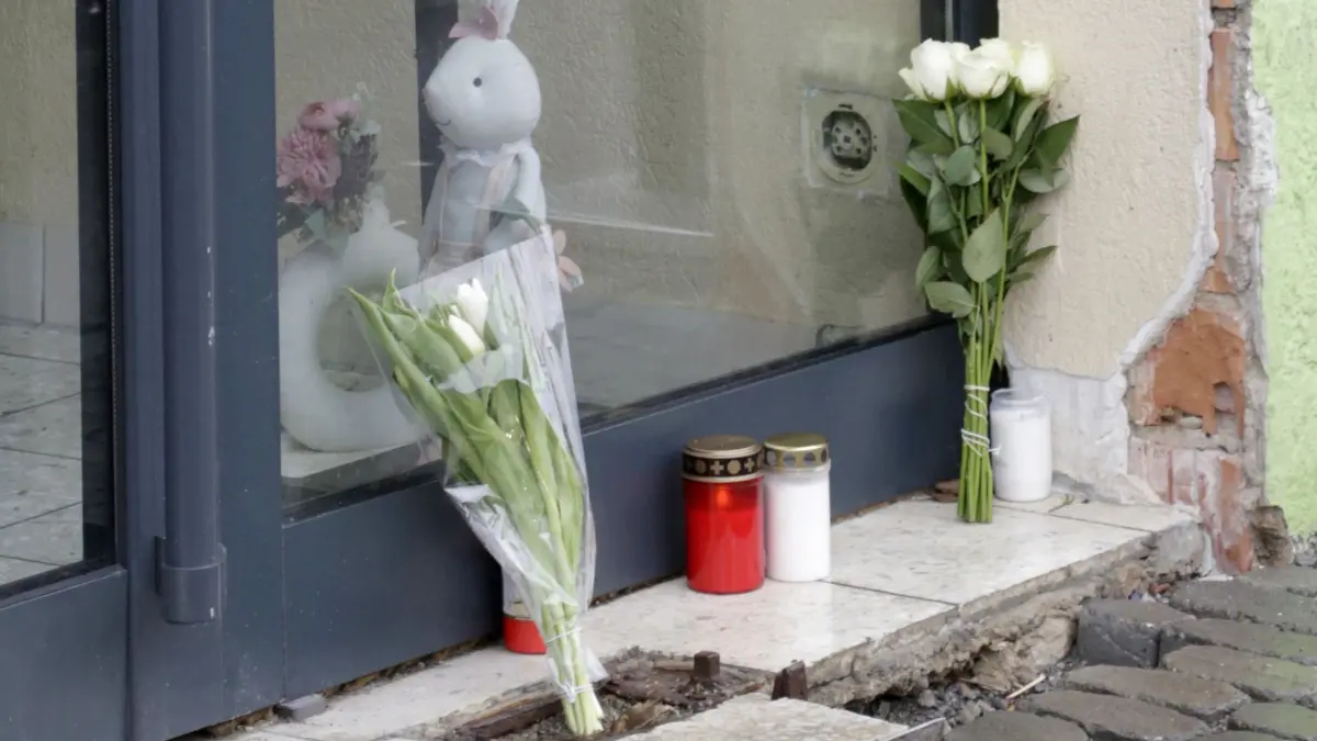 Blumen am Tatort in Schrozberg