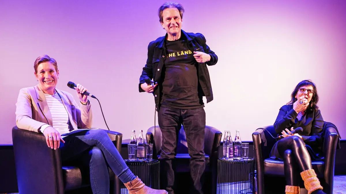 PEN Berlin im Cinecity Crailsheim: "Hallo Crailsheim, reden wir über Heimat." Mit Deniz Yücel, Aeon Boks, Peter Unfried, Sudabeh Mohafez und Christine Hofmann