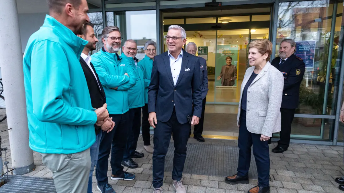 Heiningen, Haus in der Breite: "Stadt. Land. Sicher" mit Minister Thomas Strobl und Ministerin Razavi
