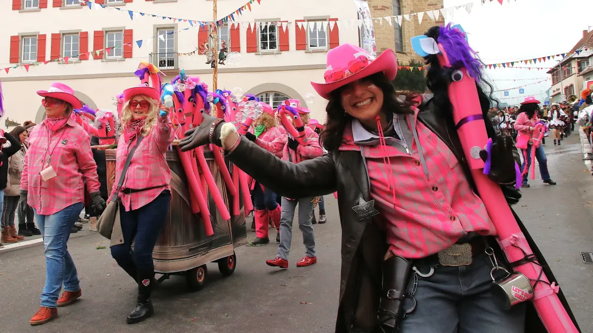 Cowgirls Fasnet Umzug Empfingen
