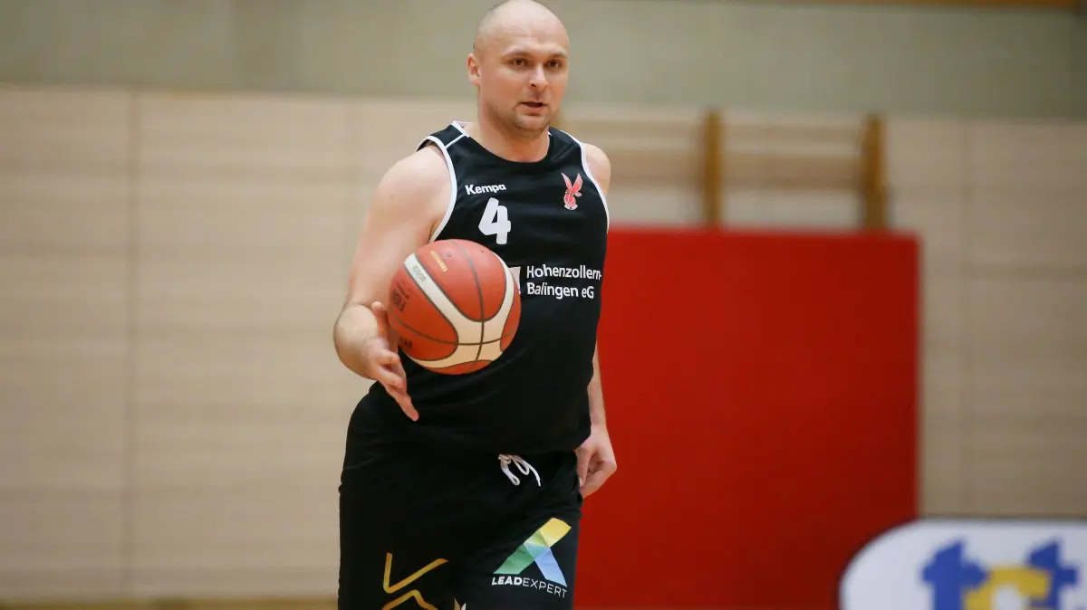 Mislav Dumancic und die TSG Balingen Falcons haben die nächste Pokalrunde gegen die Panthers gemeistert.