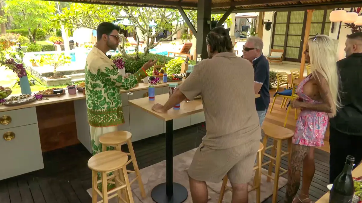 Neue Stars kämpfen bei „Promis unter Palmen“ um den Sieg.