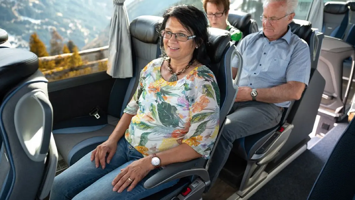 Noch mehr Platz im Reisebus dank kleiner Gruppengröße.