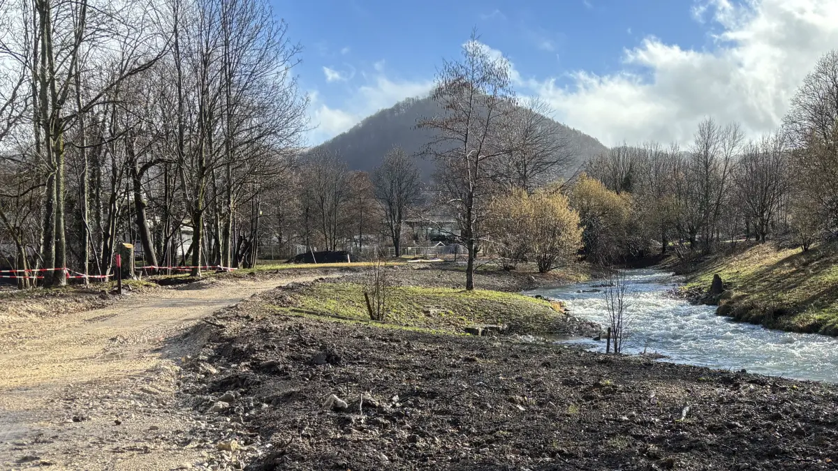 Das Gartenschaugelände ist schon in vollem Wandel. Im Mai geht die Renaturierung der Erms weiter.