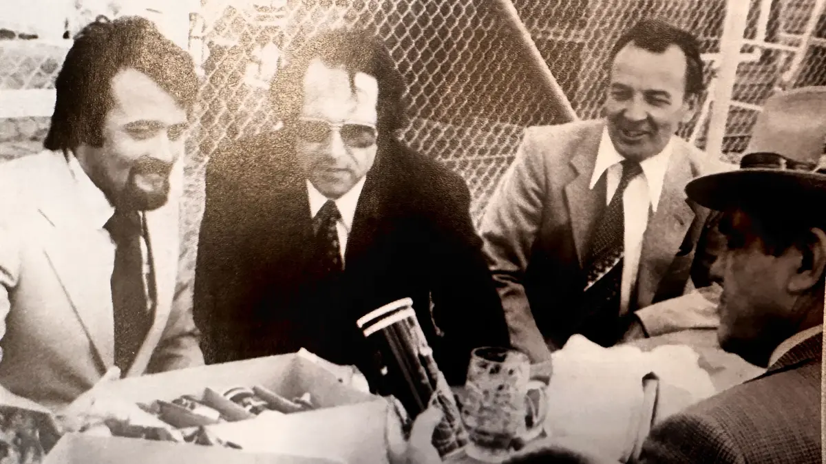 Die Einweihung der neuen Tennisanlage in Rosenfeld am 19. Juni 1977.