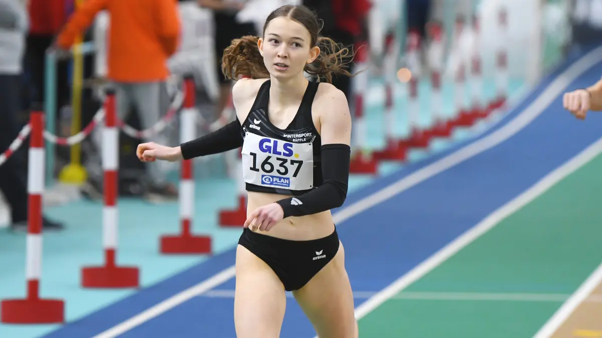 Bei den Deutschen Hallen-Mehrkampfmeisterschaften überzeugten Leonie Schinko im Trikot der LG Steinlach-Zollern mit starken Leistungen.