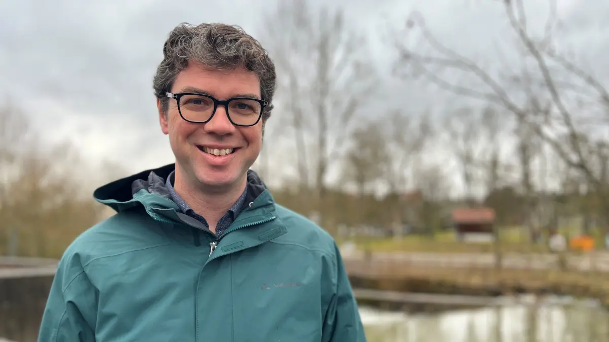 Ralf Nentwich von den Grünen tritt im Wahlkreis Backnang erneut für die Landtagswahl 2026 an, um sein Direktmandat zu verteidigen.