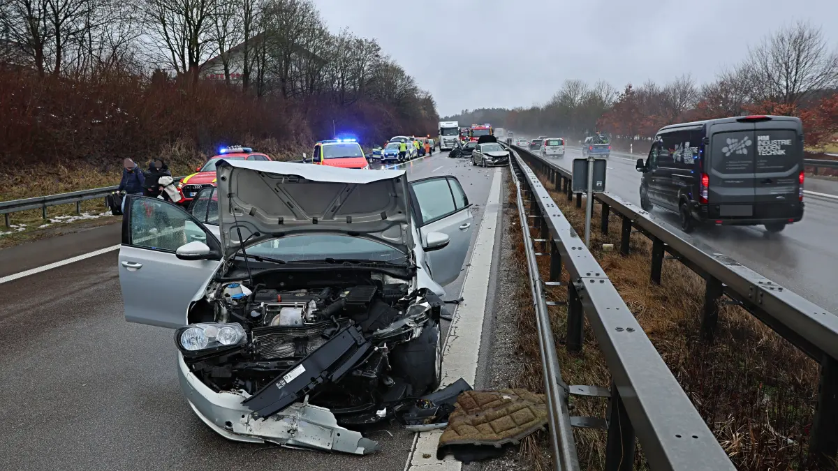 Massencrash auf der A96 bei Mindelheim.