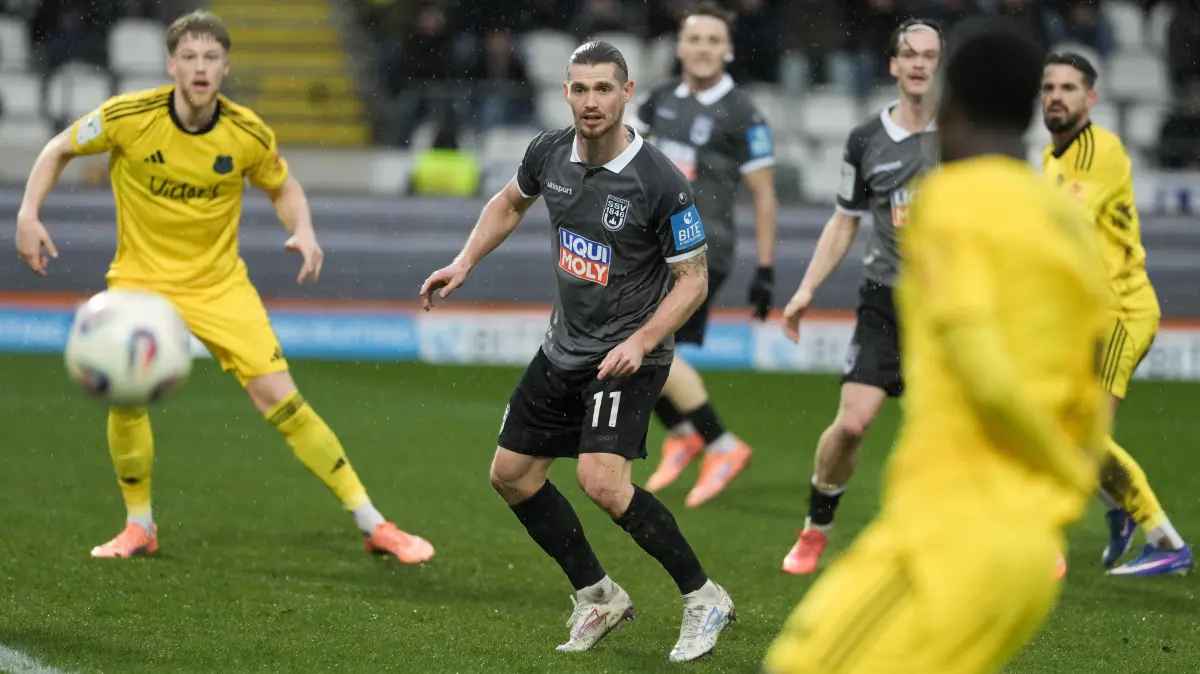 Fußball SSV Ulm gegen 1. FC Saarbrücken - Heimspiel