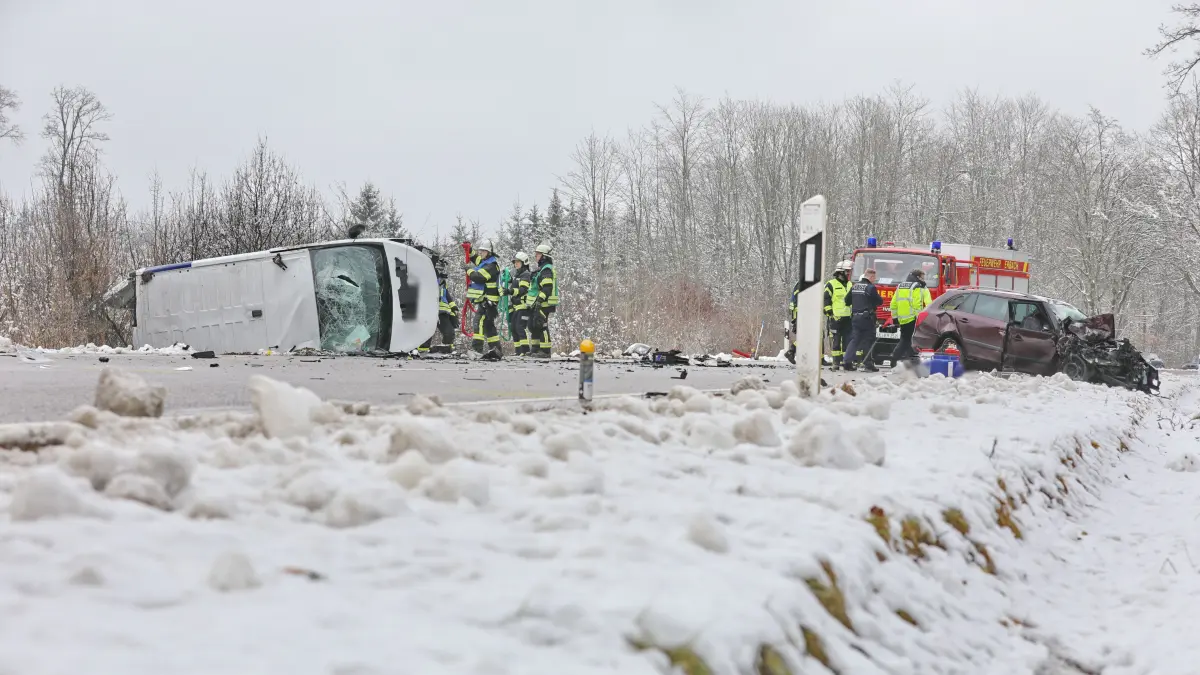 Am Freitag ist es bei Ringingen im Wald zu einem tödlichen Unfall gekommen.