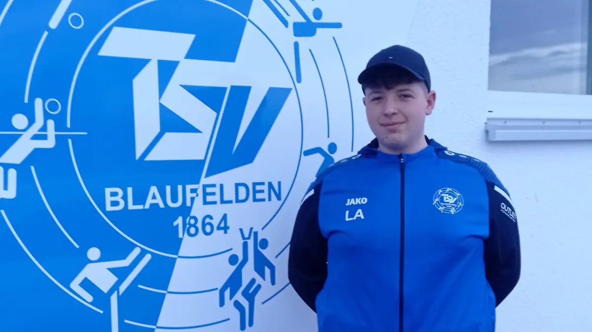 Im Rahmen der landesweiten WFV-Aktion „Junges Ehrenamt – Fußballhelden“ wird Lukas Abendschein vom SV Blaufelden als Sieger gewählt.