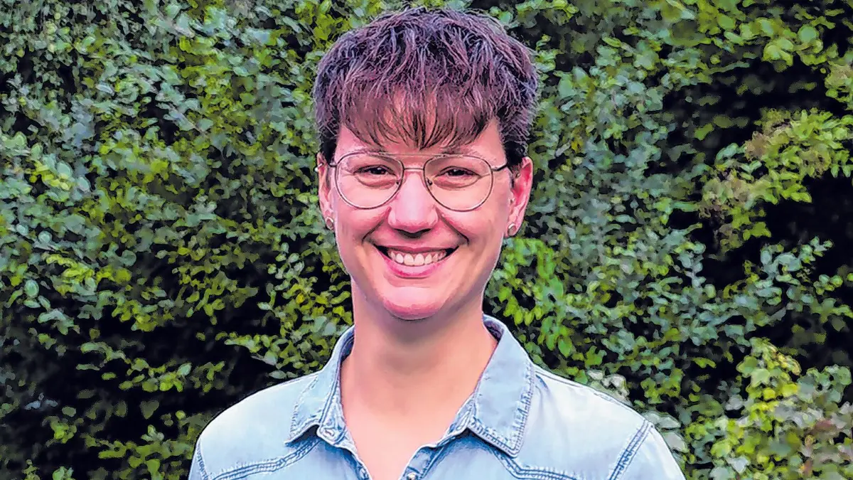 Die 35-jährige Erzieherin, Sozialarbeiterin und Diakonin Lea Geldner aus Rot am See kandidiert im Wahlkreis Schwäbisch Hall für Bündnis 90/Die Grünen. Sie will als Nachfolgerin von Jutta Niemann in den Landtag.