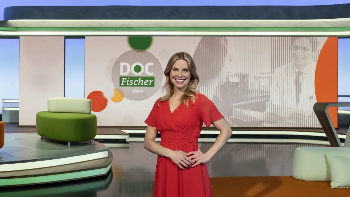 SWR DOC FISCHER, am Mittwoch (04.03.26) um 20:15 Uhr im SWR.Moderatorin Julia Fischer.
