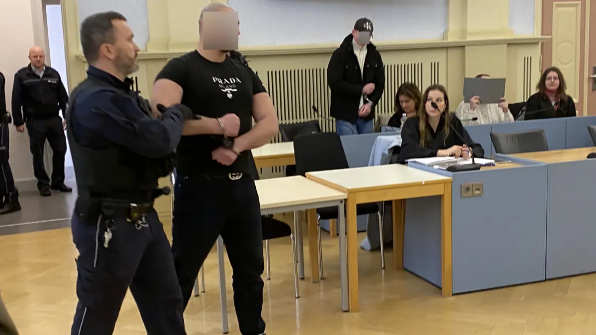 Szene aus dem Entführungsprozess am Hechinger Landgericht. Sechs der Angeklagten haben jetzt Revision beantragt.
