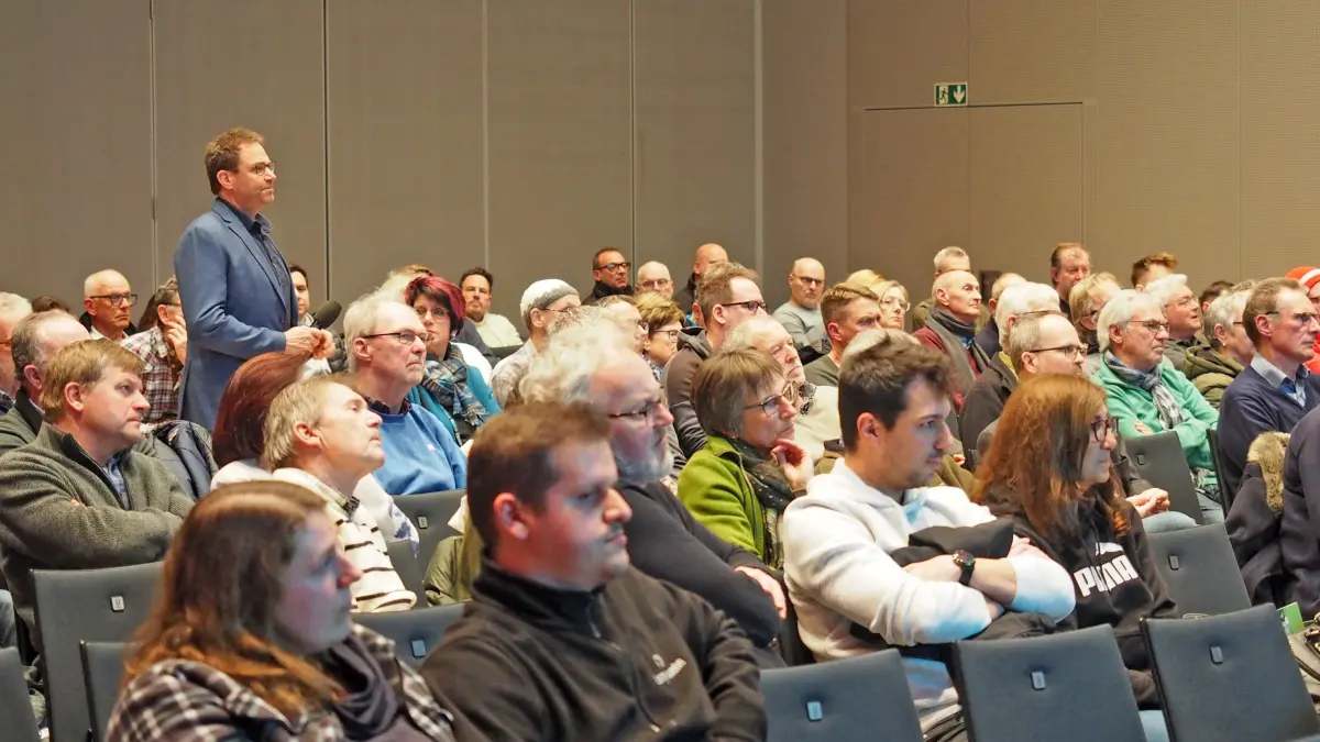Gut besucht: der Informationsabend zur PV-Bündelaktion.
