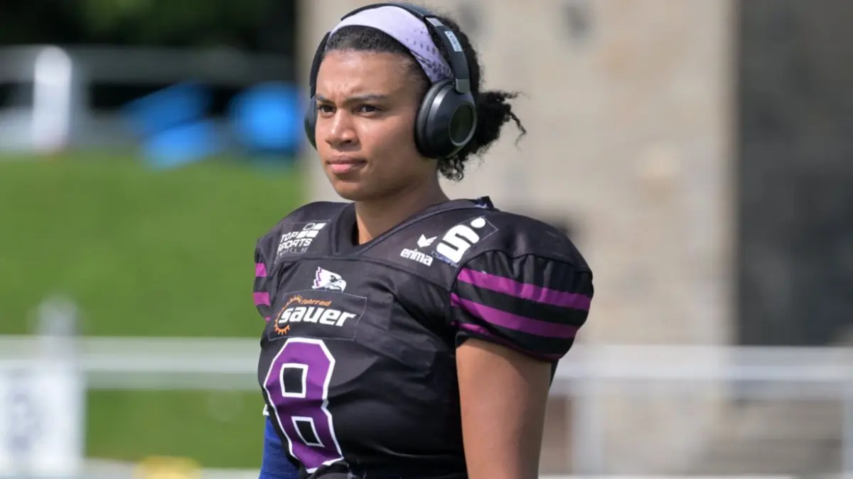 Jacqueline Kuchenbecker American Football