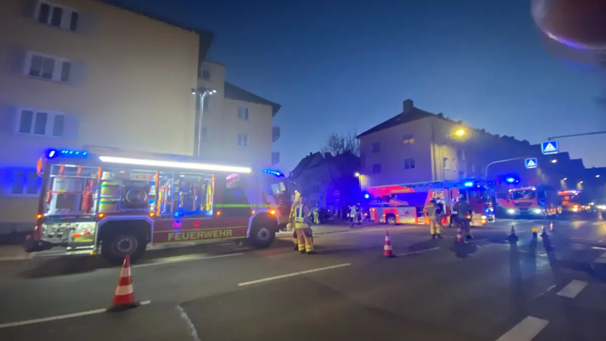 Feuerwehreinsatz Rauch in der Wohnung, Ecke Nordring, Freihofstraße