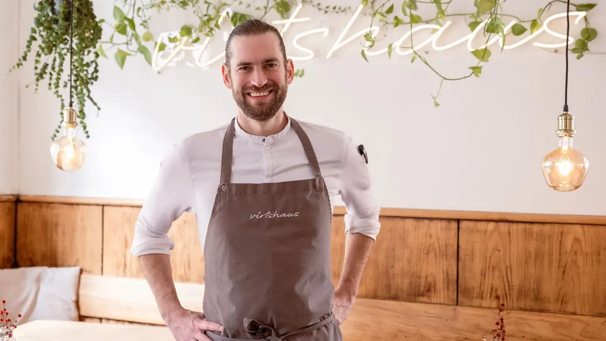 Lu Patscheider, der Betreiber des Ulmer "Virtshaus" ist seit vielen Jahren überzeugter Veganer. Auch auf Social Media lebt er den fleischlosen Genuss.