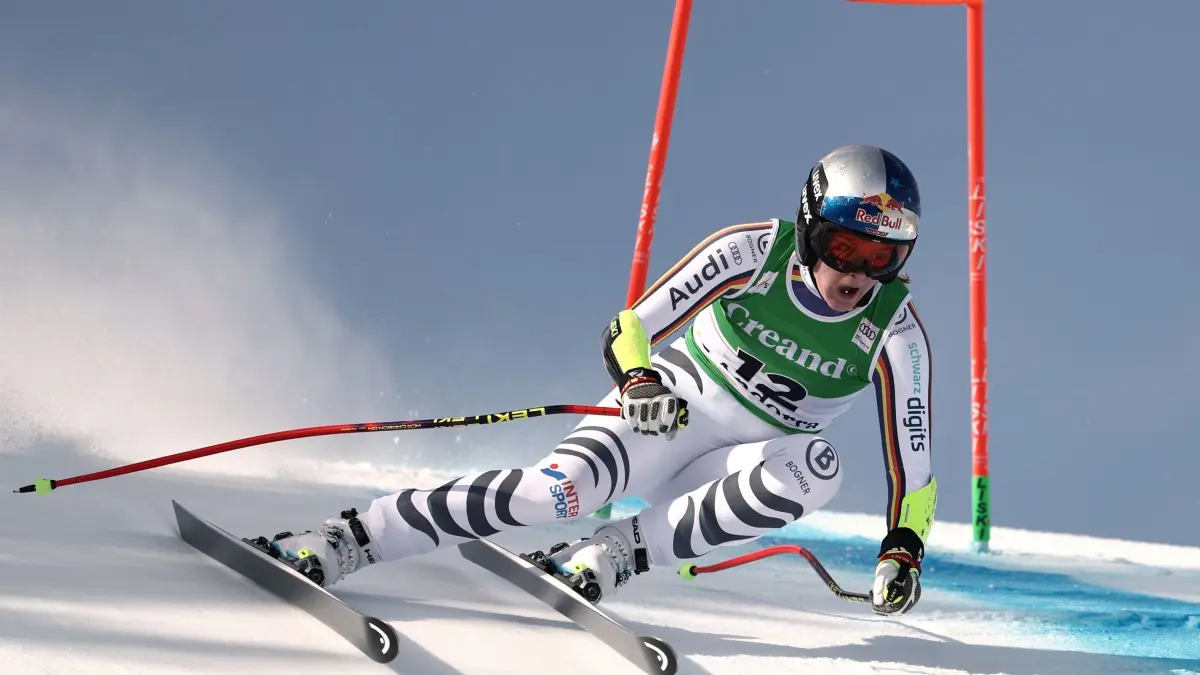 Ski alpin: Weltcup: 28.02.2026, Andorra, Soldeu: Ski alpin: Weltcup, Super G, Frauen. Emma Aicher (Deutschland) in Aktion. Foto: Gabriele Facciotti/AP/dpa +++ dpa-Bildfunk +++